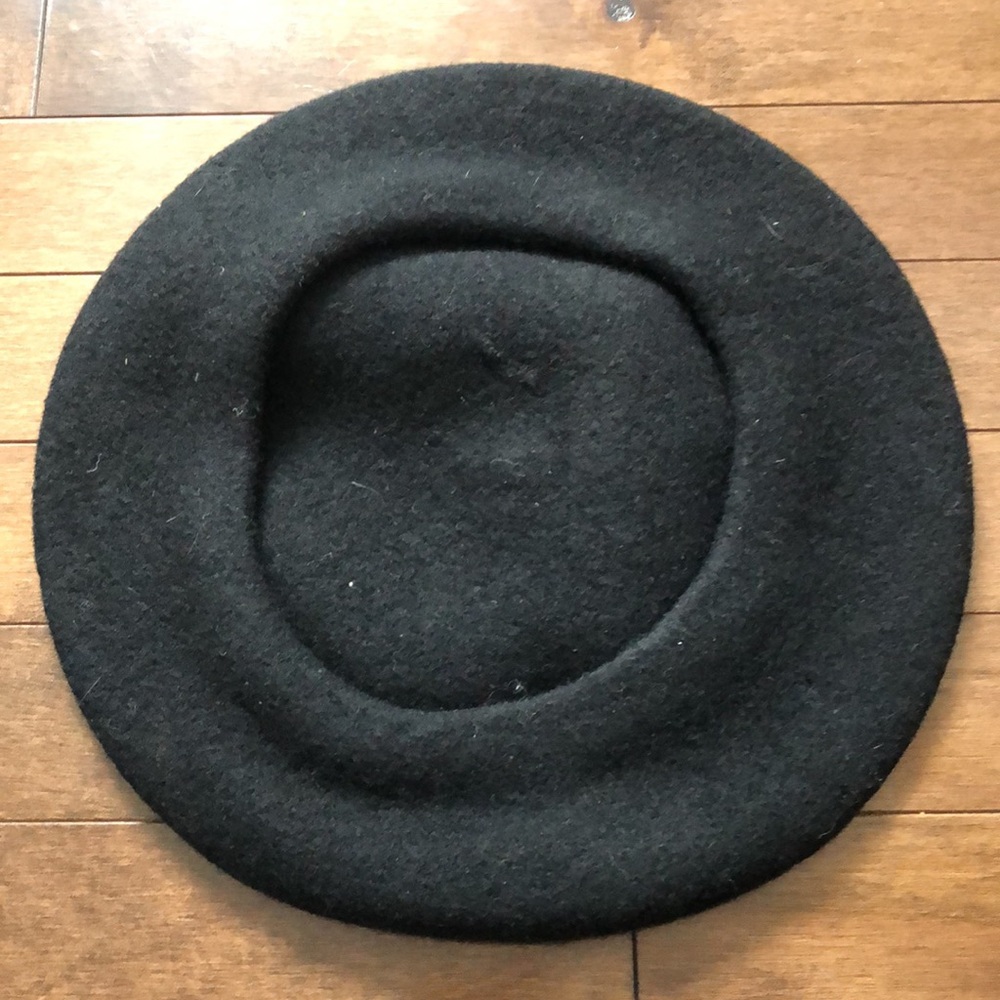 Wool Hat - Picture 5 of 6